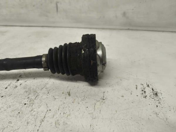 CARDAN ARRIERE DROIT VW - Vue 3